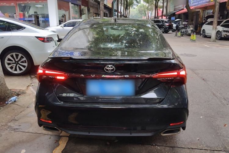 Used Toyota Avalon 2023 2.5L Luxury Edition Rear