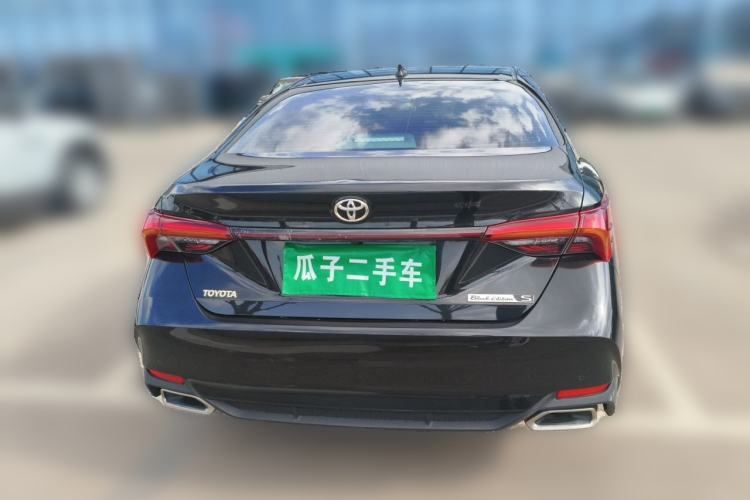 Used Toyota Avalon 2023 2.0L XLE Deluxe Edition Rear