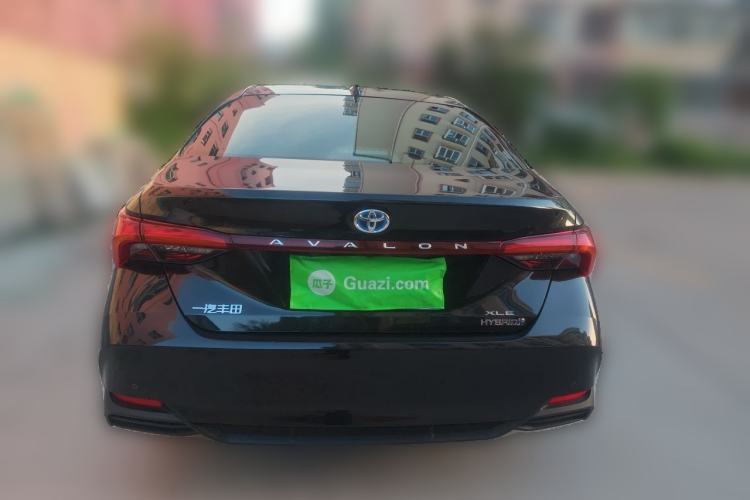 Used Toyota Avalon 2023 Dual-Motor 2.5L XLE Prestige Edition Rear