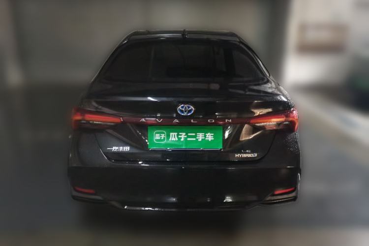 Used Toyota Avalon 2023 Dual-Motor 2.5L XLE Prestige Edition Rear