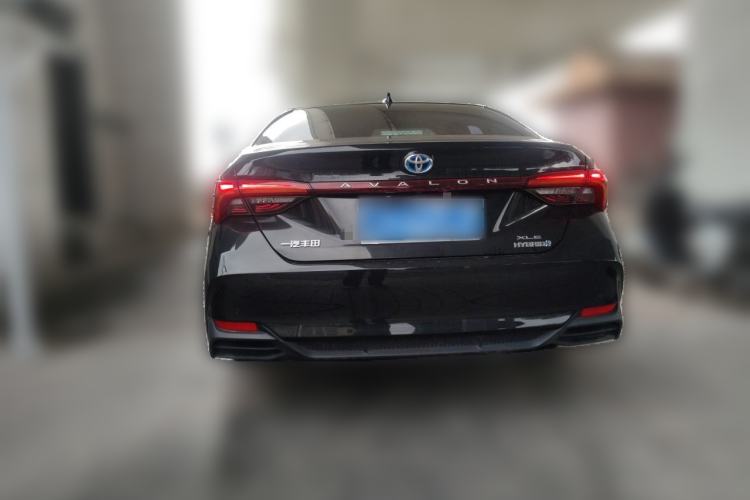 Used Toyota Avalon 2023 Dual-Motor 2.5L XLE Prestige Edition Rear