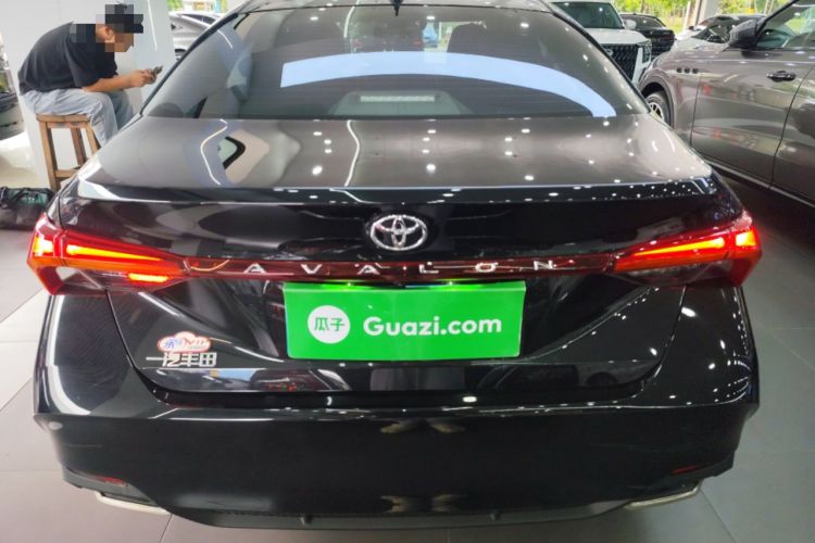Used Toyota Avalon 2023 2.0L Premium Edition Rear