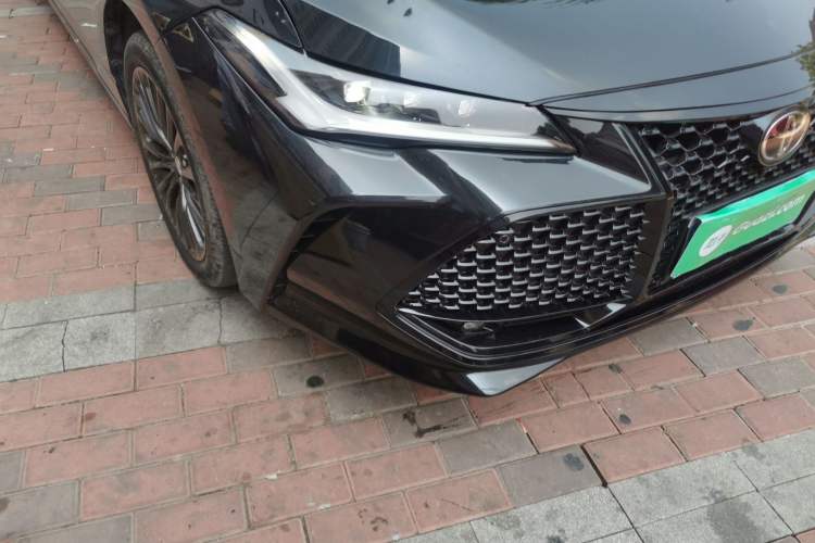 Used Toyota Avalon 2023 2.5L Touring Premium Edition Right Front Headlight