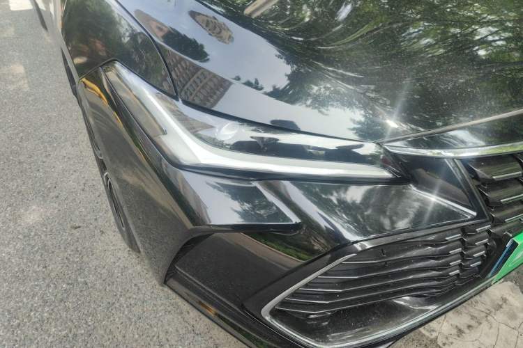 Used Toyota Avalon 2023 2.0L Premium Edition Right Front Headlight