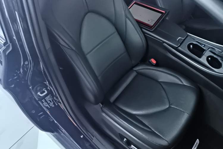 Used Toyota Avalon 2023 2.0L Luxury Edition Right Front Seat