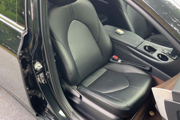 Used Toyota Avalon 2023 2.0L Progressive Edition Right Front Seat