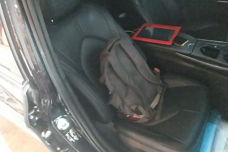 Used Toyota Avalon 2023 2.0L Premium Edition Right Front Seat