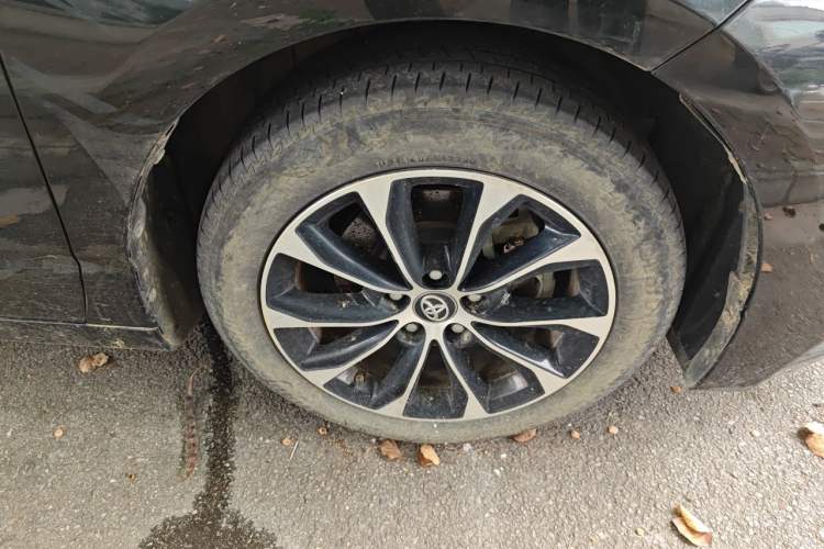 Used Toyota Avalon 2023 Dual-Engine 2.5L Luxury Edition Right Front Wheel Hub