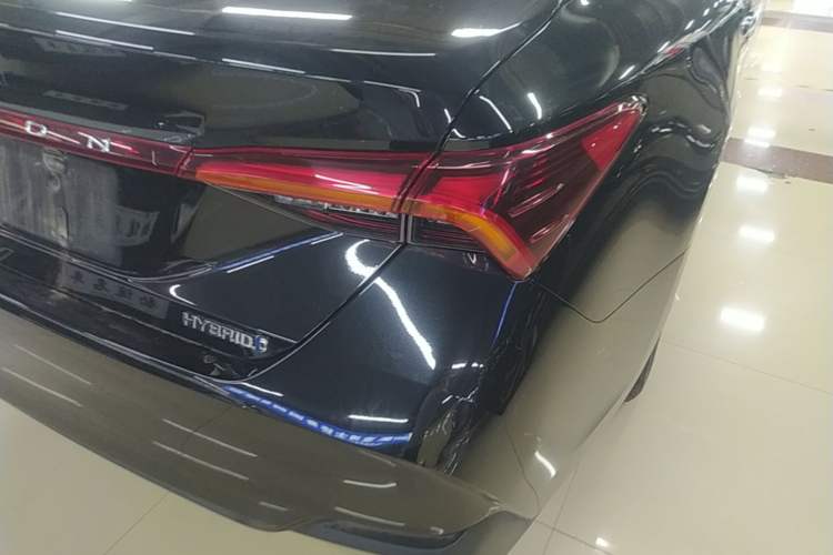 Used Toyota Avalon 2023 Dual-Engine 2.5L Luxury Edition Right Rear Taillight