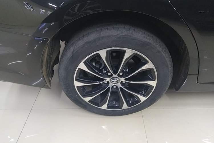 Used Toyota Avalon 2023 Dual-Engine 2.5L Luxury Edition Right Rear Wheel Hub