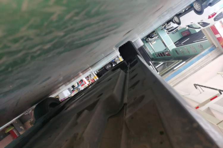 Used Toyota Avalon 2023 2.0L Progressive Edition Right Side Sill