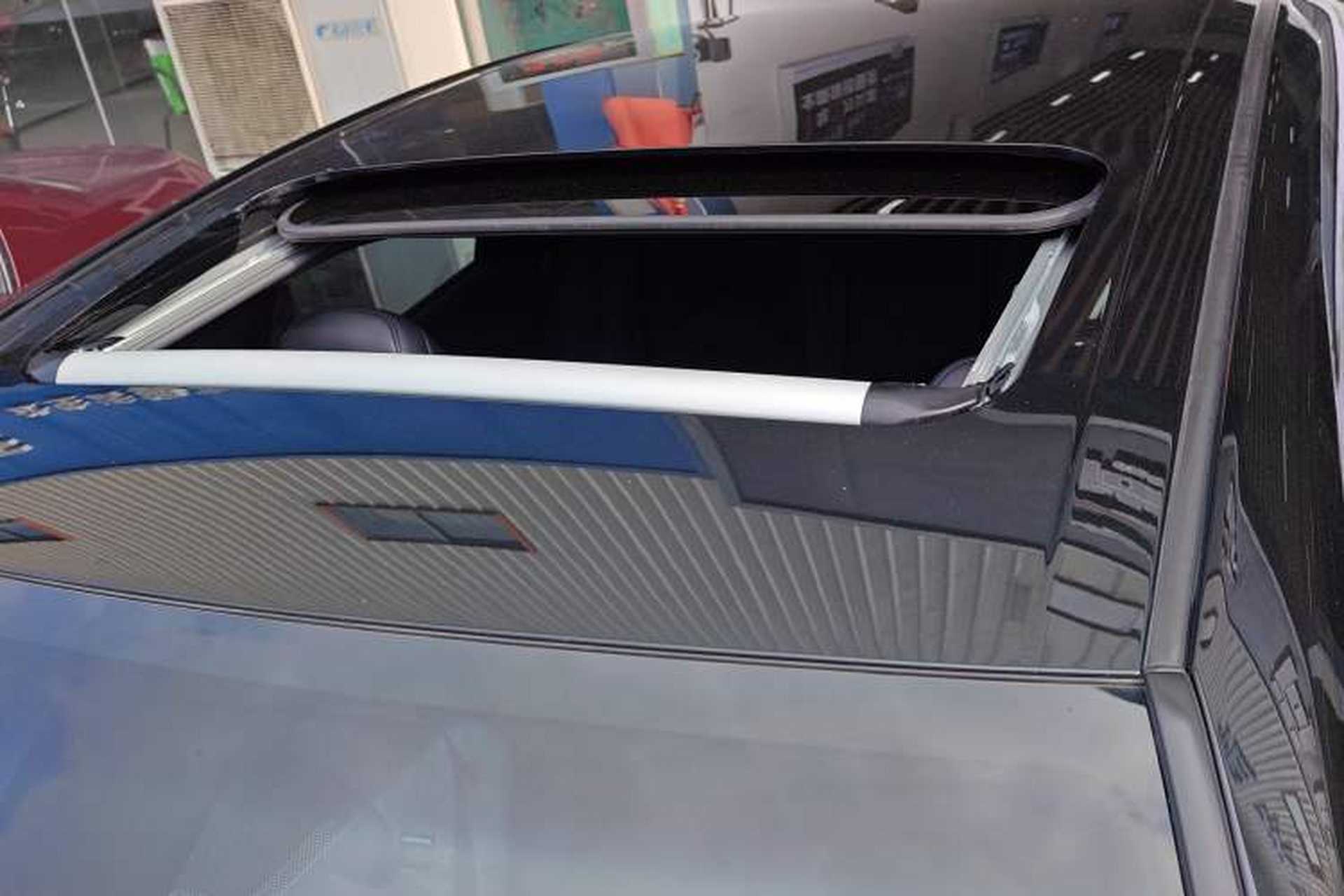 Used Toyota Avalon 2023 2.0L Luxury Edition Roof