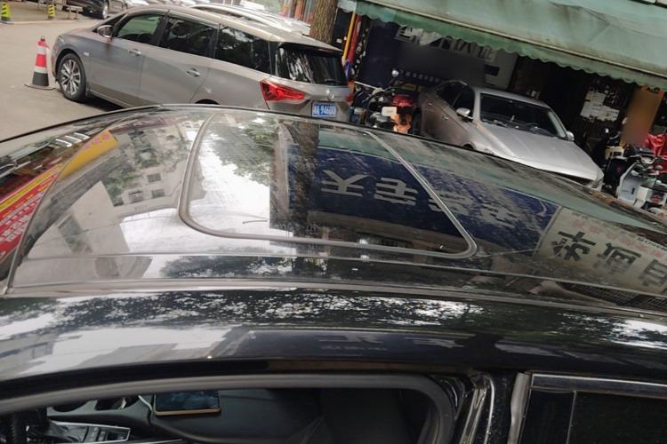 Used Toyota Avalon 2023 2.5L Luxury Edition Roof