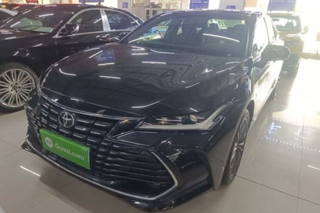 Used Toyota Avalon 2023 2.0L XLE Deluxe Edition