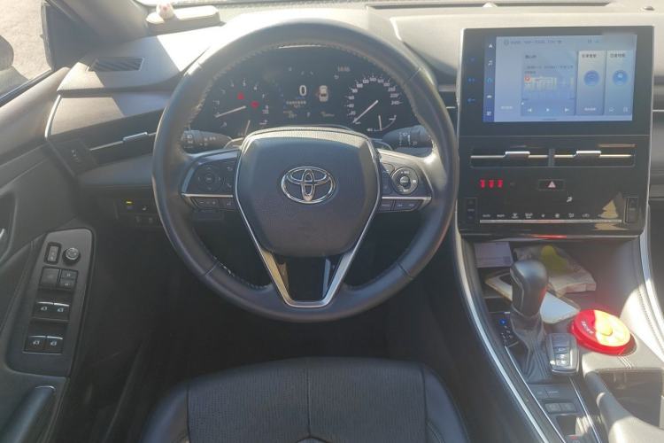 Used Toyota Avalon 2023 2.5L Luxury Edition Steering Wheel