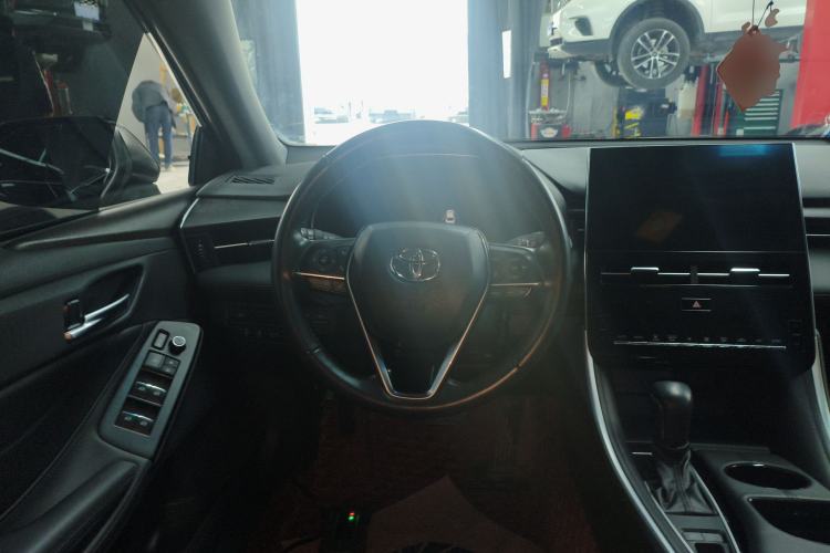 Used Toyota Avalon 2023 2.0L Luxury Edition Steering Wheel