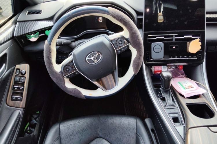 Used Toyota Avalon 2023 2.5L Luxury Edition Steering Wheel