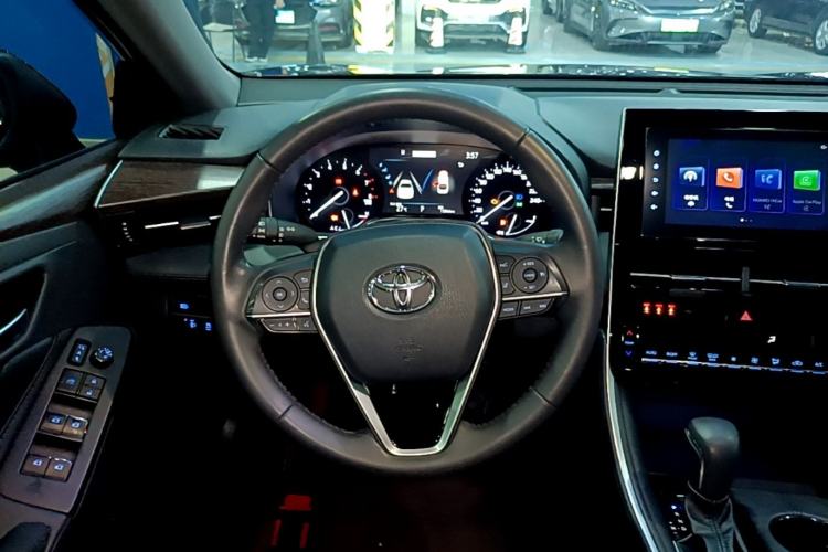 Used Toyota Avalon 2023 2.0L Premium Edition Steering Wheel