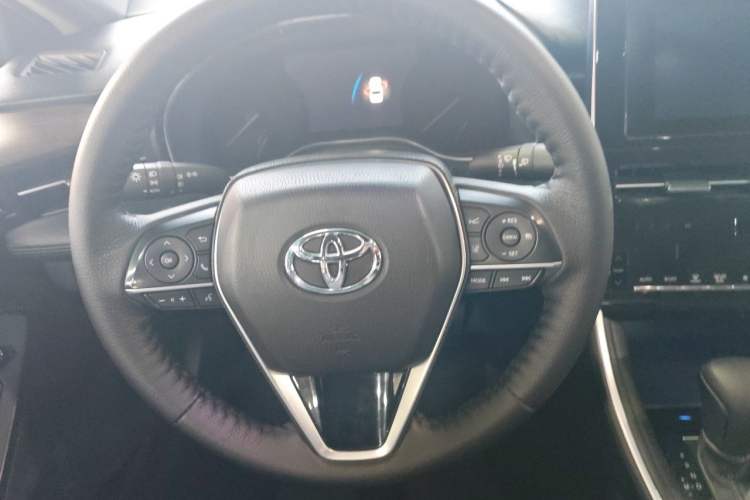Used Toyota Avalon 2023 2.0L Luxury Edition Steering Wheel