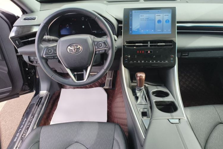 Used Toyota Avalon 2023 2.0L XLE Deluxe Edition Steering Wheel