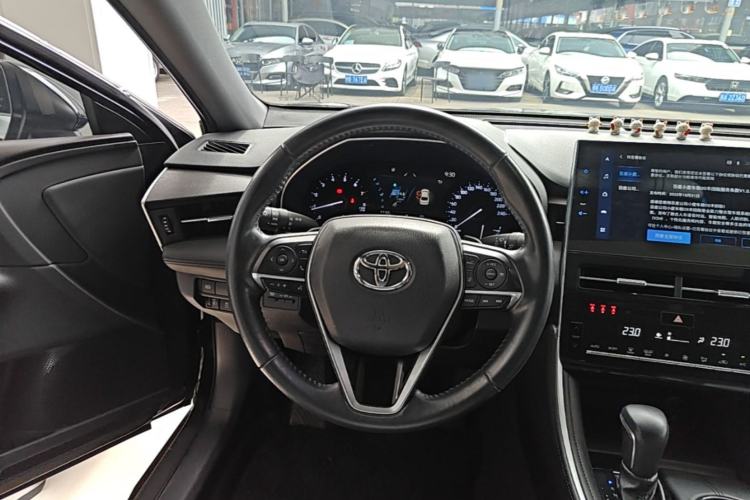 Used Toyota Avalon 2023 2.5L Luxury Edition Steering Wheel
