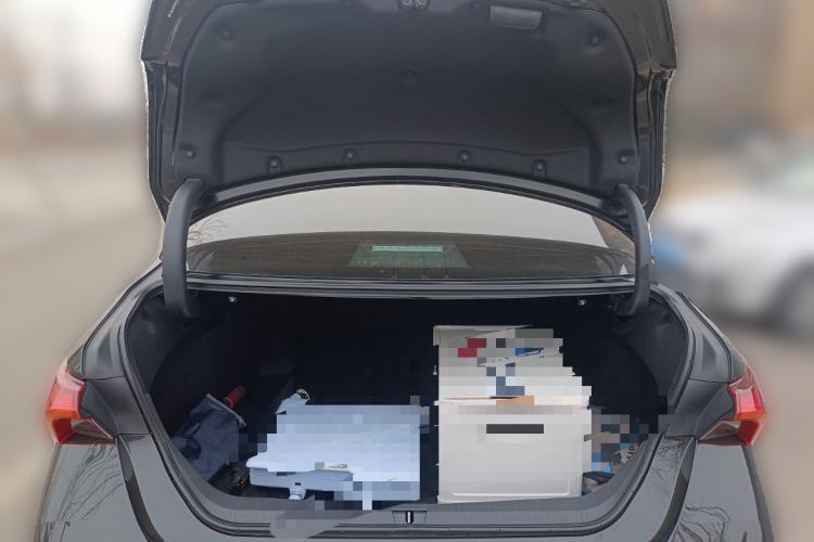 Used Toyota Avalon 2023 2.5L Luxury Edition Trunk