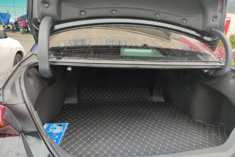 Used Toyota Avalon 2023 2.0L Premium Edition Trunk