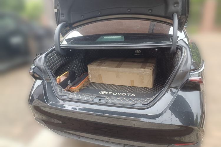 Used Toyota Avalon 2023 2.5L Luxury Edition Trunk
