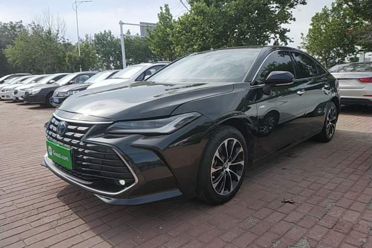 Used Toyota Avalon 2023 Dual-Engine 2.5L Luxury Edition Guazi used car, China used car export, Used car for sale, Used Toyota cars, Cheapest cars for sale