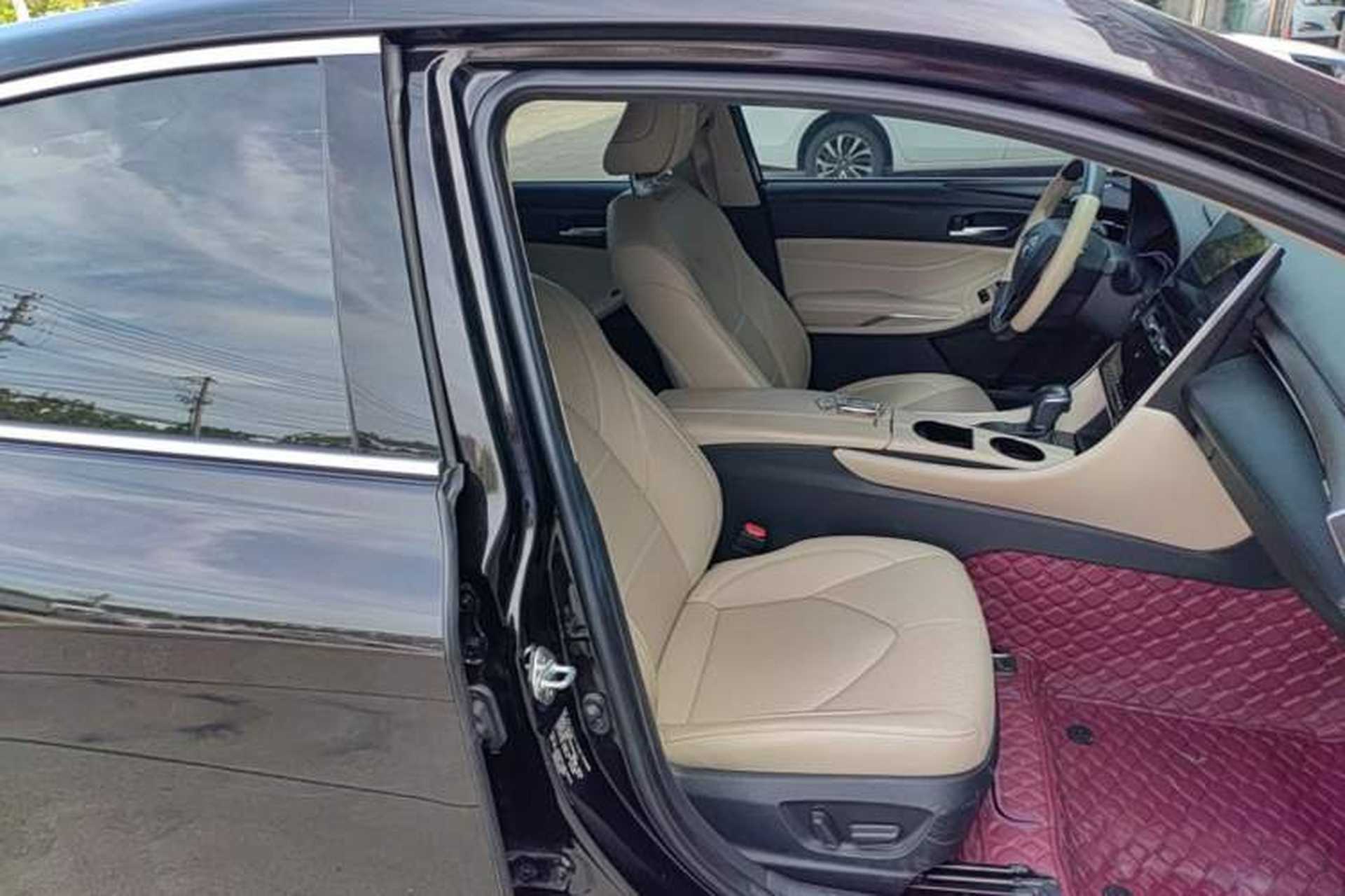 Used Toyota Avalon 2023 2.0L Luxury Edition Right Front Seat