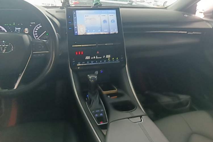 Used Toyota Avalon 2023 Dual-Engine 2.5L Luxury Edition Audio And AC Panel