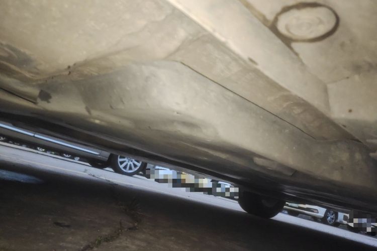 Used Toyota Avalon 2023 2.5L Luxury Edition Chassis Front Left