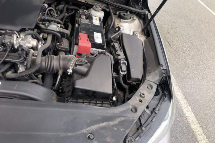 Used Toyota Avalon 2023 2.0L Premium Edition Engine Bay Left