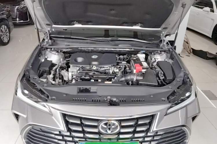 Used Toyota Avalon 2023 2.0L Luxury Edition Engine Bay