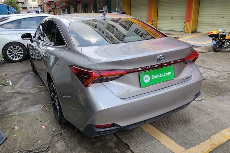 Used Toyota Avalon 2023 Dual-Engine 2.5L Luxury Edition Exterior 2
