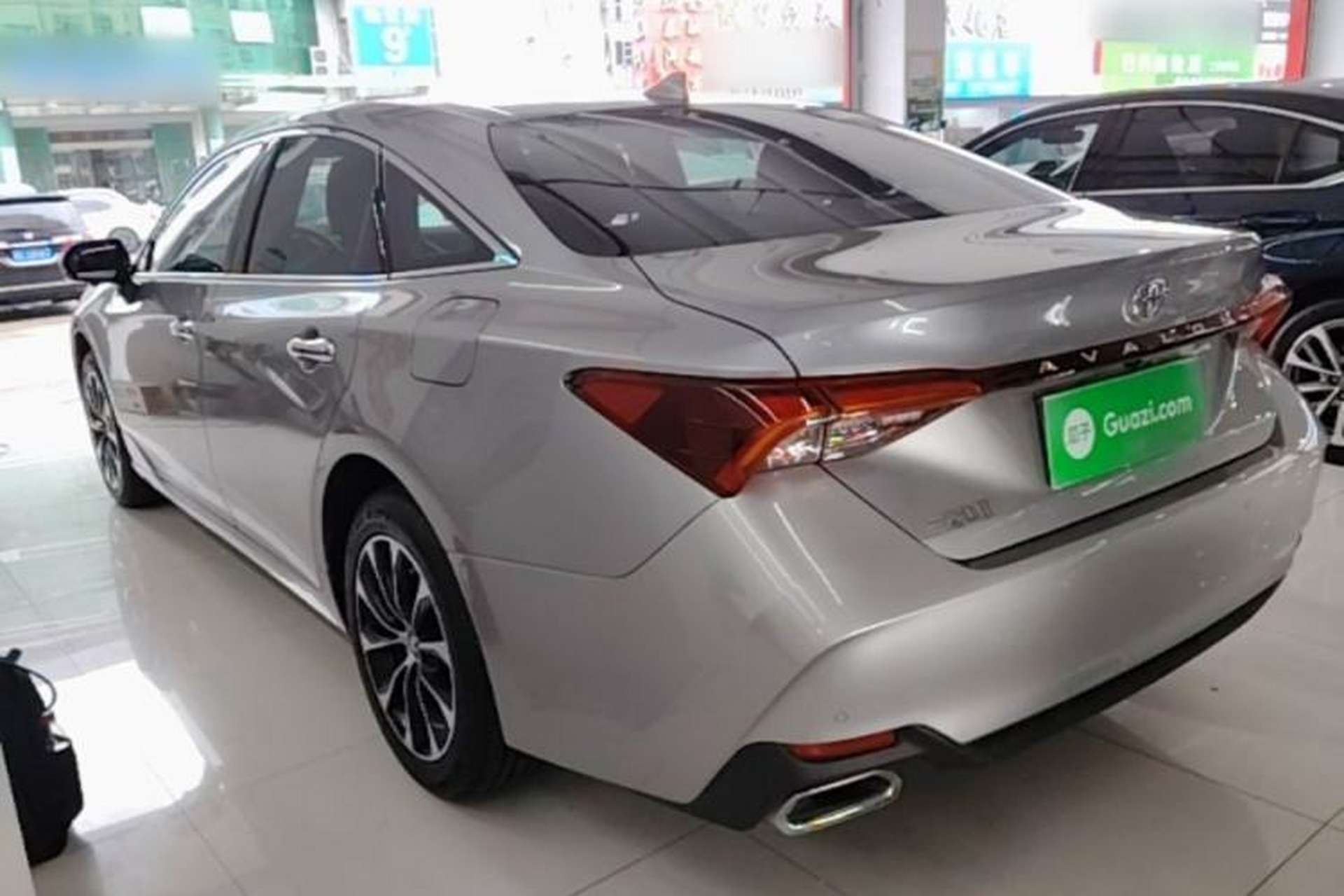 Used Toyota Avalon 2023 2.0L Luxury Edition Exterior 2