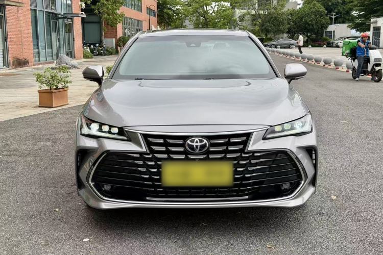 Used Toyota Avalon 2023 2.0L XLE Deluxe Edition Exterior 5