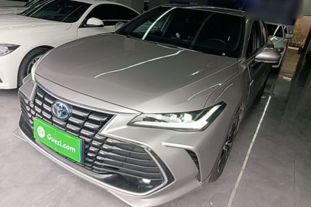 Used Toyota Avalon 2023 Dual-Engine 2.5L Luxury Edition