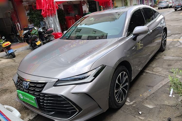 Used Toyota Avalon 2023 Dual-Engine 2.5L Luxury Edition Front