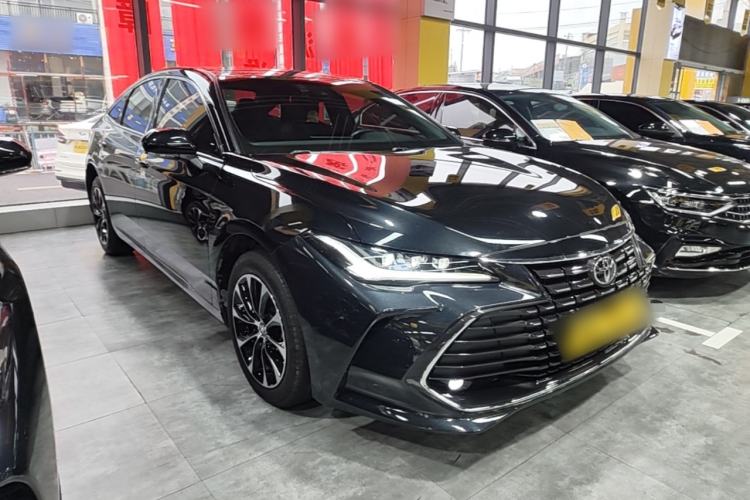 Used Toyota Avalon 2023 2.0L Premium Edition Front Right 45 Deg