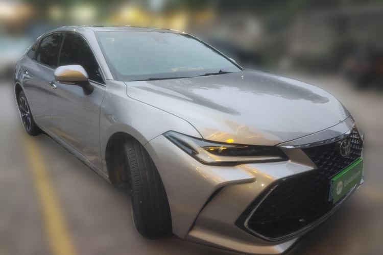 Used Toyota Avalon 2023 2.5L Luxury Edition Front Right 45 Deg