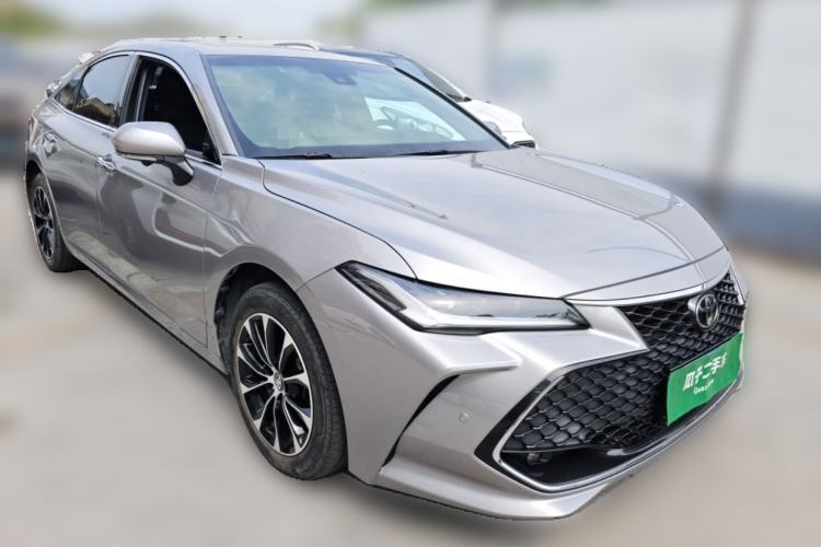 Used Toyota Avalon 2023 2.5L Luxury Edition Front Right 45 Deg