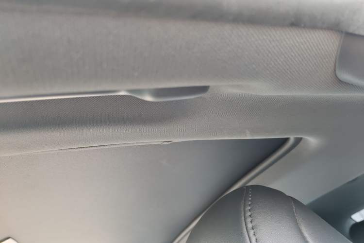 Used Toyota Avalon 2023 2.5L Luxury Edition Headliner