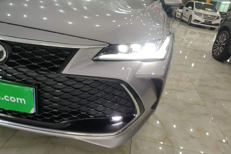 Used Toyota Avalon 2023 2.5L Luxury Edition Left Front Headlight