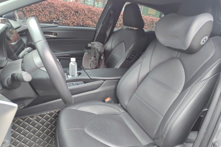 Used Toyota Avalon 2023 Dual-Engine 2.5L Luxury Edition Left Front Seat