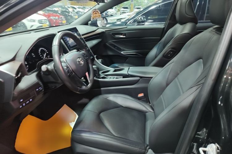 Used Toyota Avalon 2023 2.0L Premium Edition Left Front Seat