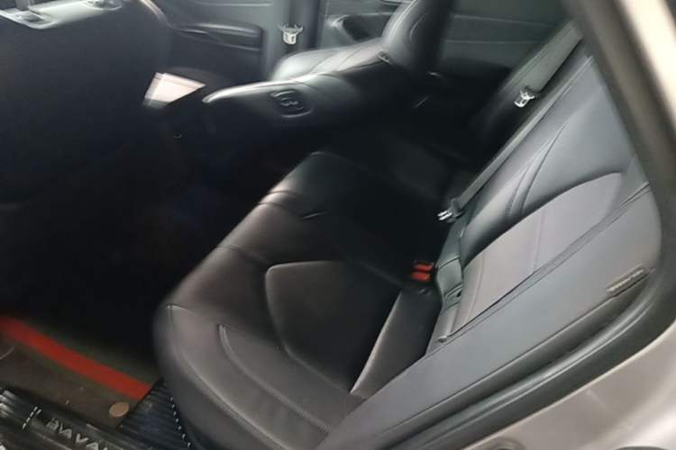 Used Toyota Avalon 2023 Dual-Engine 2.5L Luxury Edition Left Rear Seat