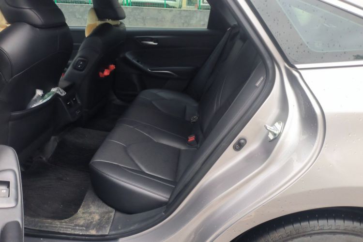 Used Toyota Avalon 2023 2.0L Premium Edition Left Rear Seat