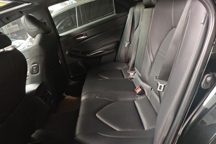 Used Toyota Avalon 2023 2.0L Premium Edition Left Rear Seat
