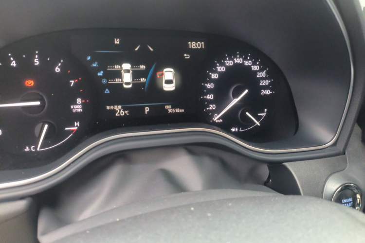 Used Toyota Avalon 2023 2.0L Premium Edition Odometer Close Up